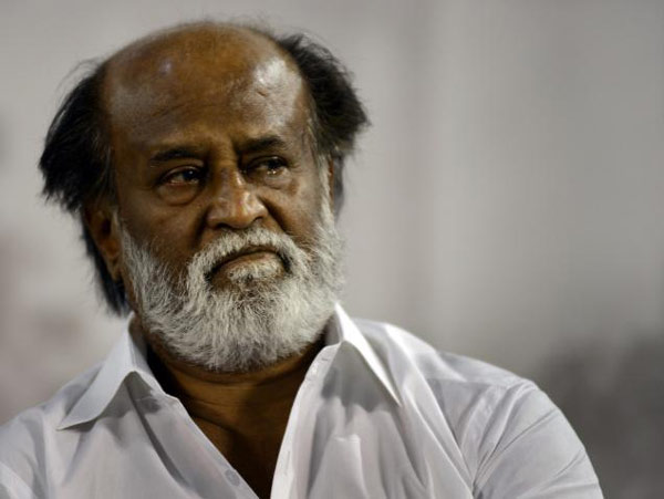 super star rajinikanth,jayalalithaa,tamil naadu,cho ramaswamy,rajini tolled jayalalithaa secret  రహస్యాన్ని బయటపెట్టిన సూపర్ స్టార్..!